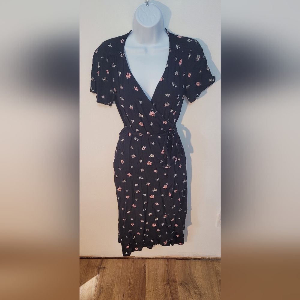 Gap Floral Print Wrap Dress